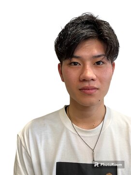 銀座マツナガ 神田店 ビジネスカットツーブロックシチサン分け爽やか