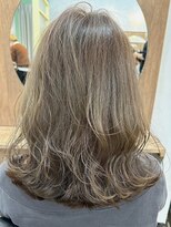 フラワーズ(Flowers)&nbsp;くびれミディ　オリーブ　ミディアム　ハイトーン　横須賀中央