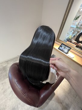 ベルラ(BeLuRA) 当店のカット、矯正、髪質改善全てが揃うと艶のベール纏えます