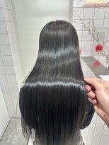 ロンドルーチェ 心斎橋(Lond luce)&nbsp;ダークアッシュ/ミディアムレイヤーカット［髪質改善/縮毛矯正］