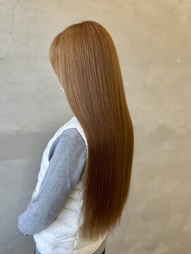 レヴィア(REVIA) 髪質改善トリートメントレイヤーカット前髪カット