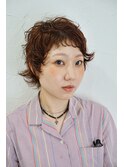 くせ毛を活かした、ショートウルフ