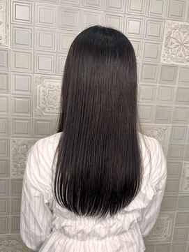 ヘンリエッタ 自由ヶ丘(Henrietta) グレージュストレート