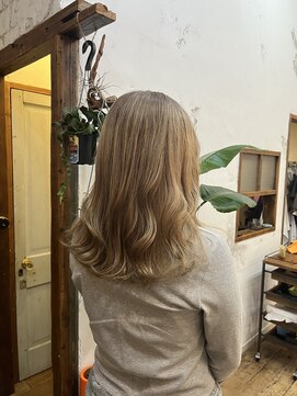 ディディ イック(didi ic) ：ベージュカラー