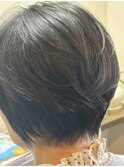 黒髪ショート