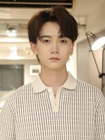 ネロ ヘアアンドライフストア 渋谷(NERO HAIR AND LIFESTORE)&nbsp;【 松井 隆人 】韓国風 メンズ センターパート カルマヘア