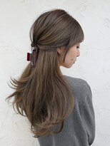 マスカリ(muscali) 星華,大人ガーリー,似合わせカット,ミディアムレイヤーカット,