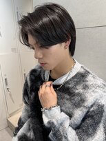 トリッカ シブヤ(TRICCA SHIBUYA)&nbsp;メンズカットパーマニュアンスフェザー毛流れセンターパート渋谷