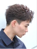 渋谷フェザーパーマセンターパートヘアルーズパーマメンズカット