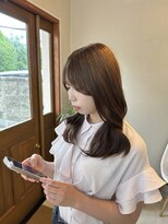 アヌ(ANU)&nbsp;レイヤーカット×マロンベージュ