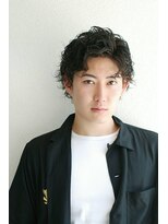 ユーリー(juurii)&nbsp;ウエットな質感男前パーマスタイル【SHE DAIKANYAMA】菊地真理恵