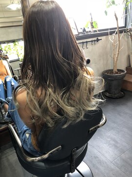 モノ アンド イニ(Mono & inni) 【奈良/inni hair】inni gradation color