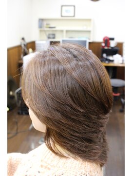 ボージュ (VOSGES) 綺麗めウルフ＆アッシュカラー