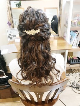 ロカット サロン(Roquat Salon) ロングハーフアップアレンジ【ヘアアレンジ　立川/立川南/国立】