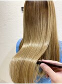 髪質改善ハイブリーチにもしっかりアプローチ iOトリートメント