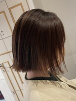 ネオリーブ チロル 横浜西口店(Neolive CiroL.)&nbsp;切りっぱなし　ミニボブ