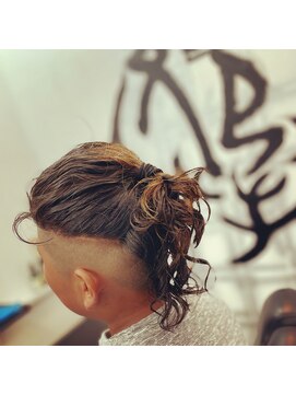 インヘリット(INHERIT) スパイラルマンバンスタイル。