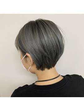 ラフヘアー(LaF) ショートボブ×シルバーグレージュ