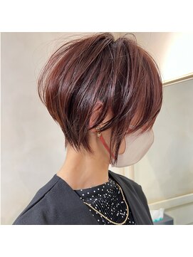 アソビ 表参道(ASOBI) クール系ショートボブ　ギザギザ襟足