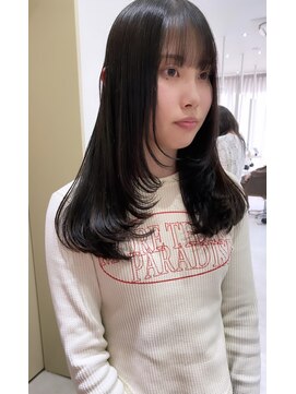 ジーナ 福岡天神(Zina) レイヤーカット × 地毛風カラー【中村一樹】