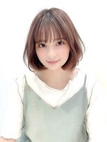 ボブウルフ外国人風カラーオリーブグレージュ透明感20代30代40代