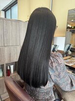 アウラ(aura)&nbsp;黒髪ロング