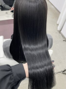 エヌアイ オモテサンドウ(ni omotesando) 髪質改善ストレート/艶カラー/暗髪グレージュ　上野