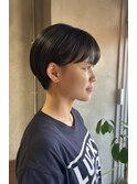 シンプルでコンパクトなショートスタイル
