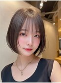 透明感ボブ × 内巻きシルエット