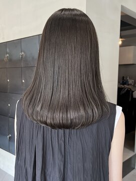 ヘアー アイス ルーチェ(HAIR ICI LUCE) 秋カラーチョコレートブラウンチャコールグレーレイヤー/今枝