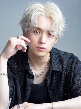 リップス 横浜(LIPPS) 【ハイトーンヘア！】カルマブロンド