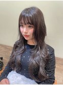 艶感たっぷりカラー
