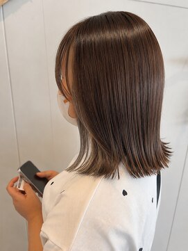 ニナル(Ninal) インナーカラー×レイヤーミディ