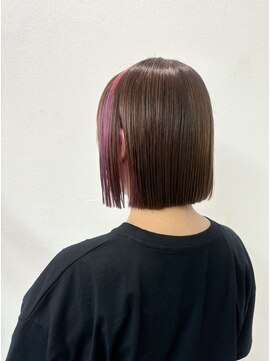 ヘアーアンドアイラッシュ ビス 下曽根店(Bis!) キリっぱなしボブ