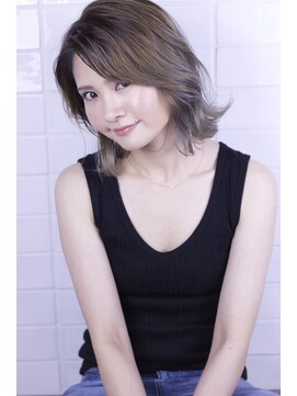 アンソメット 上津店(UN SOMMET) 外国人風グレージュカラー/ハイライトローライト