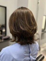 ニュートラル(neutral)&nbsp;大人ハイライトカラー＋これはウルフカット？レイヤーカット3.0