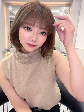 ロンド マーレ 天神大名店(Lond mare) レイヤーカット 韓国ヘアカット グレージュ オリーブベージュ