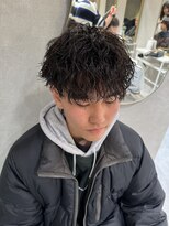 ゼスト リル 新宿(ZEST lill)&nbsp;ツイストスパイラル マッシュパーマ 前下がりマッシュ 新宿