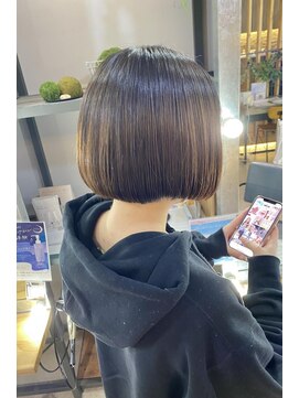 ザ ラボ アングゥ(The Labo ungu) ボブ/髪質改善ストレート