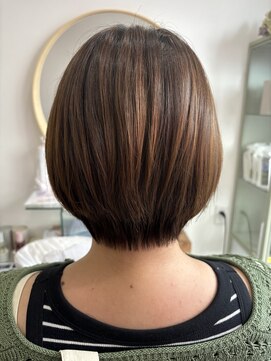 ウフフ(ufufu) ショートボブ