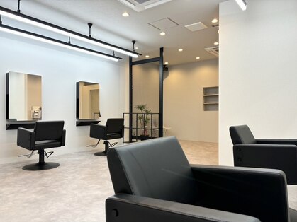 ファースト 富谷店(First)の写真