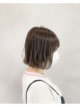 ハルキミナトジャパン 神戸(HARUKI MINATO japan) 切りっぱなしボブ 20代30代40代ヘア 小顔 神戸ボブ 三ノ宮