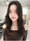 ハイライトカラーミルクティーベージュレイヤーカット