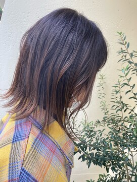 リリー 京都山科店(Lily) 定番の外はね肩下ボブ