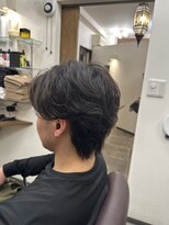 グロウアップバイトゥエンティーフォー 稲葉(glow up by24) 柔らかニュアンスのメンズミディ