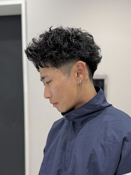 ヘアーグランデシーク(Hair Grande Seeek) 短髪パーマスパイキーショートピンパーマ名古屋メンズパーマ