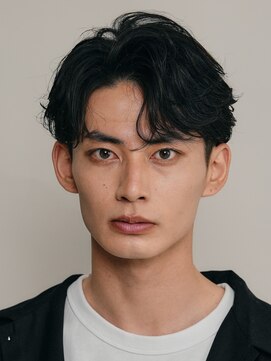 フィフス 仙台(fifth) 仙台センターパートフェザーパーマニュアンスパーマ刈り上げなし