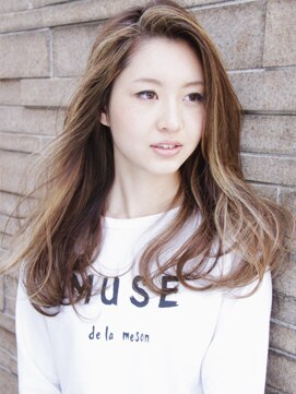 フェイスティ(FACE-T) 【FACE-T 青山】 外国人風無造作ロング 『安井朋美』