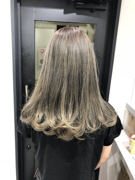 フォーク(FOLK) 恵比寿×YAMATO  外国人風ヌーディーベージュ_ダブルカラー