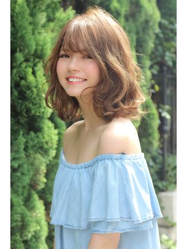 クーエフー(coo et fuu) グレージュカラーにパーマでとろみ感をプラス【内見 加瑞磨】